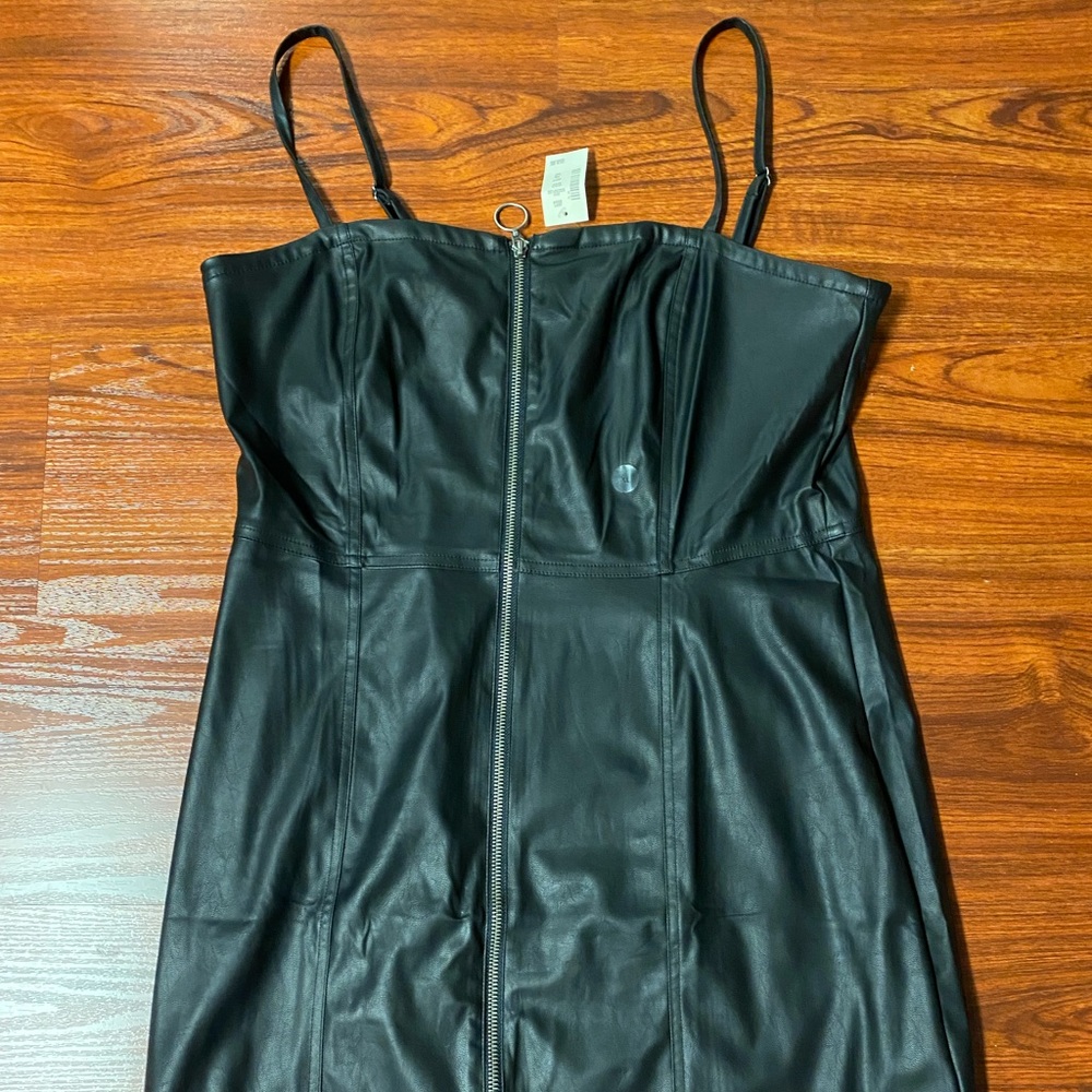 Aeropostale dress size XL NWT.